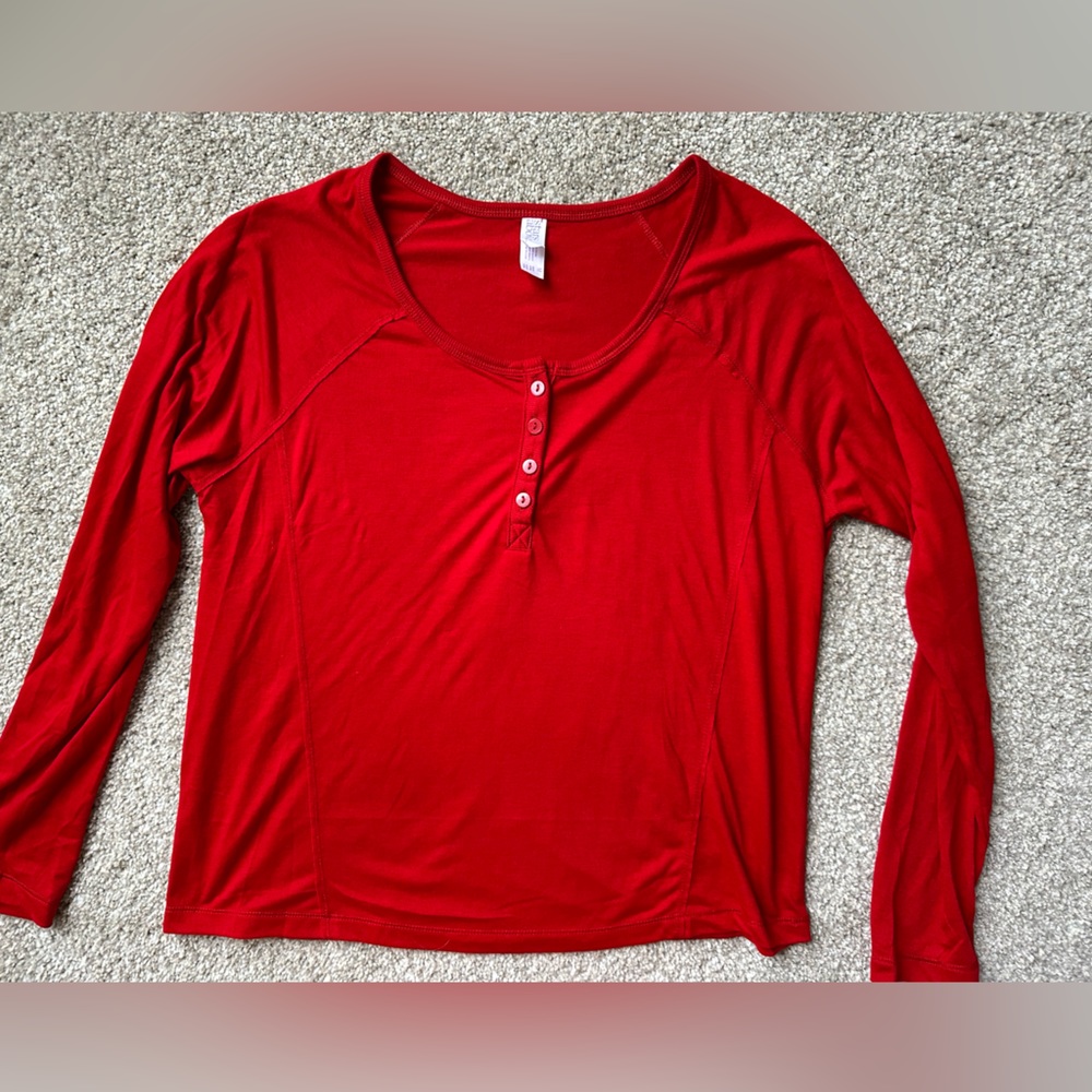 Women’s Stars Above Red Button-up Henley Shirt-Size M